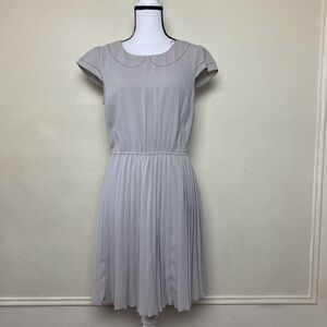 🌻SALE 5/$50 or 10/$75🌻 Lauren Conrad Gray Eyelet Trim Pleated